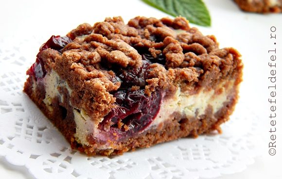 PRAJITURA CU CIRESE SI CREMA DE BRANZA