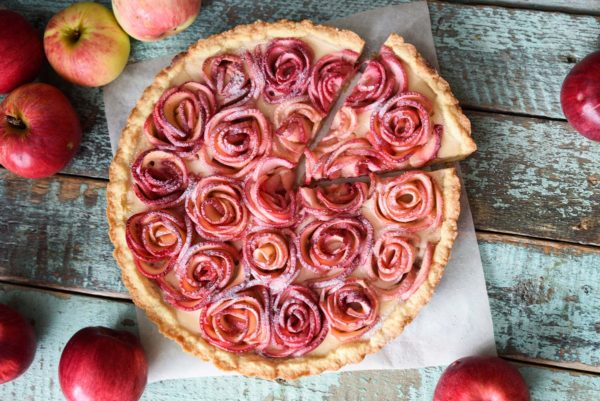 Tart Cu Trandafiri Din Mere I Crem De Vanilie Re Ete Fel De Fel