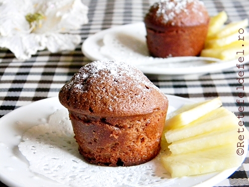 muffins cu ciocolata si ananas