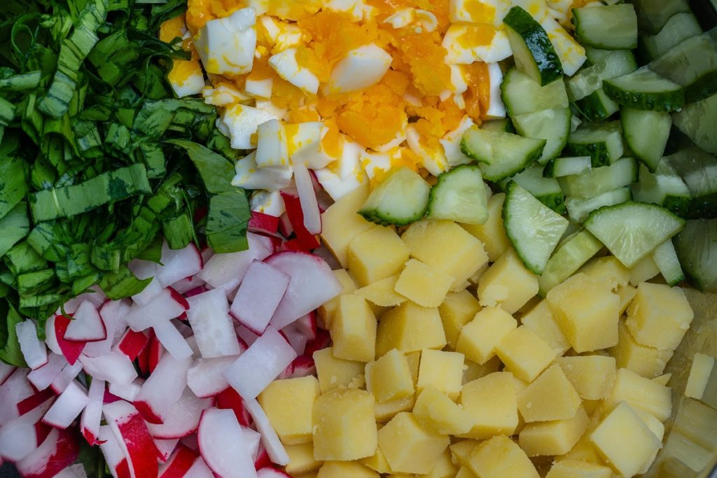 Ingrediente pentru salată