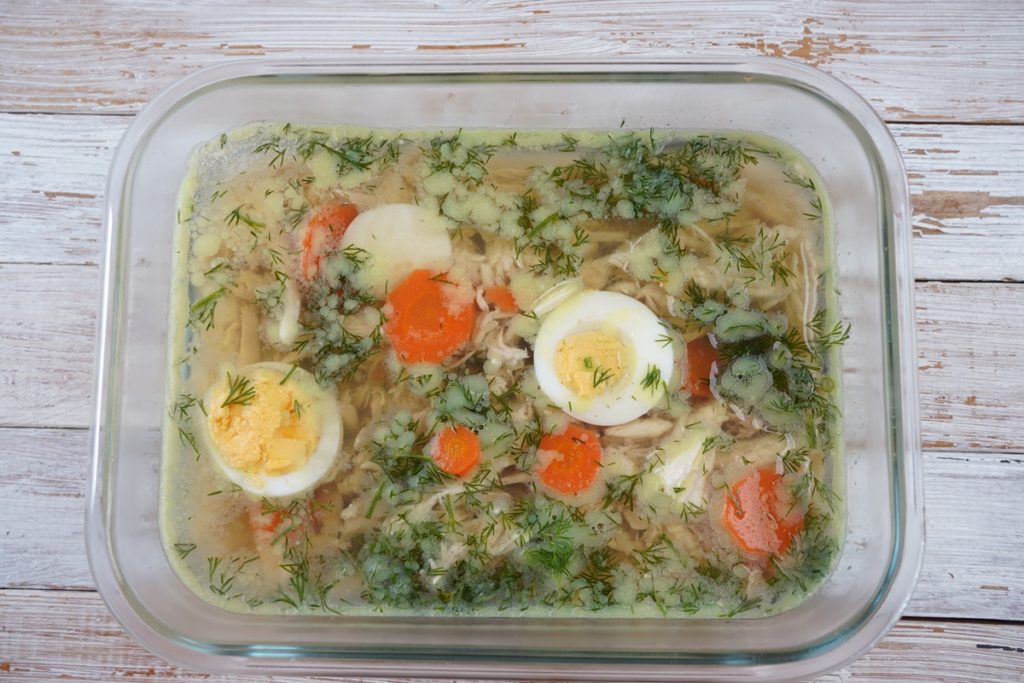 Piftie de curcan cu ouă fierte