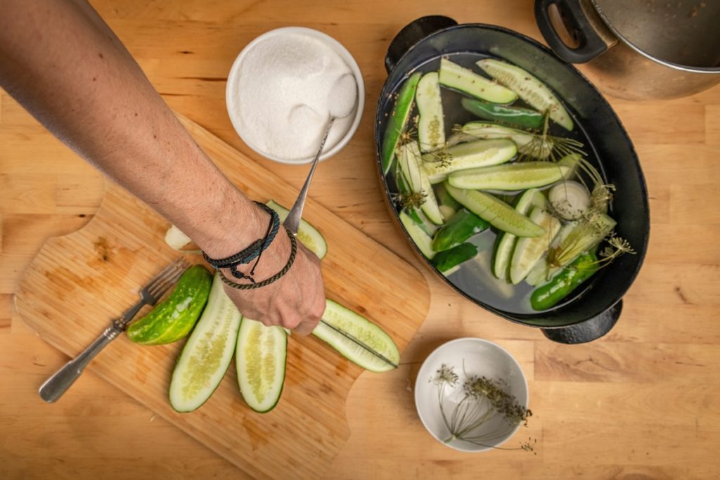 Pasul de feliere a castraveților