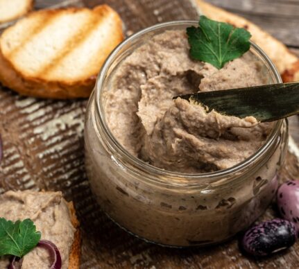 Pate de ciuperci cu boabe de fasole