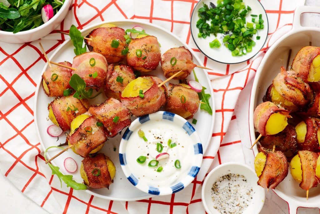 Ficăței de pui cu sos de soia și mămăliguță cu parmezan