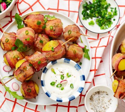 Ficăței de pui cu sos de soia și mămăliguță cu parmezan