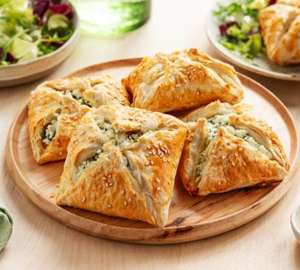 Pateuri cu brânză și spanac