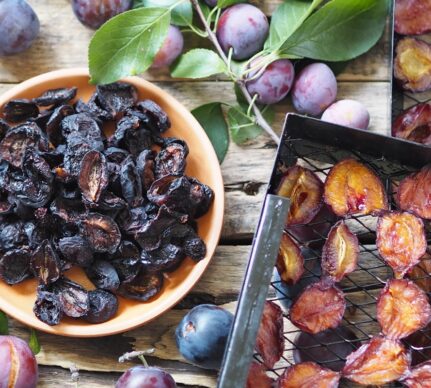 Prune deshidratate – 4 metode simple pentru a le păstra peste iarnă